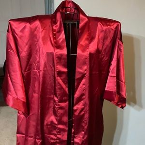 Women’s bridal robe NWOT